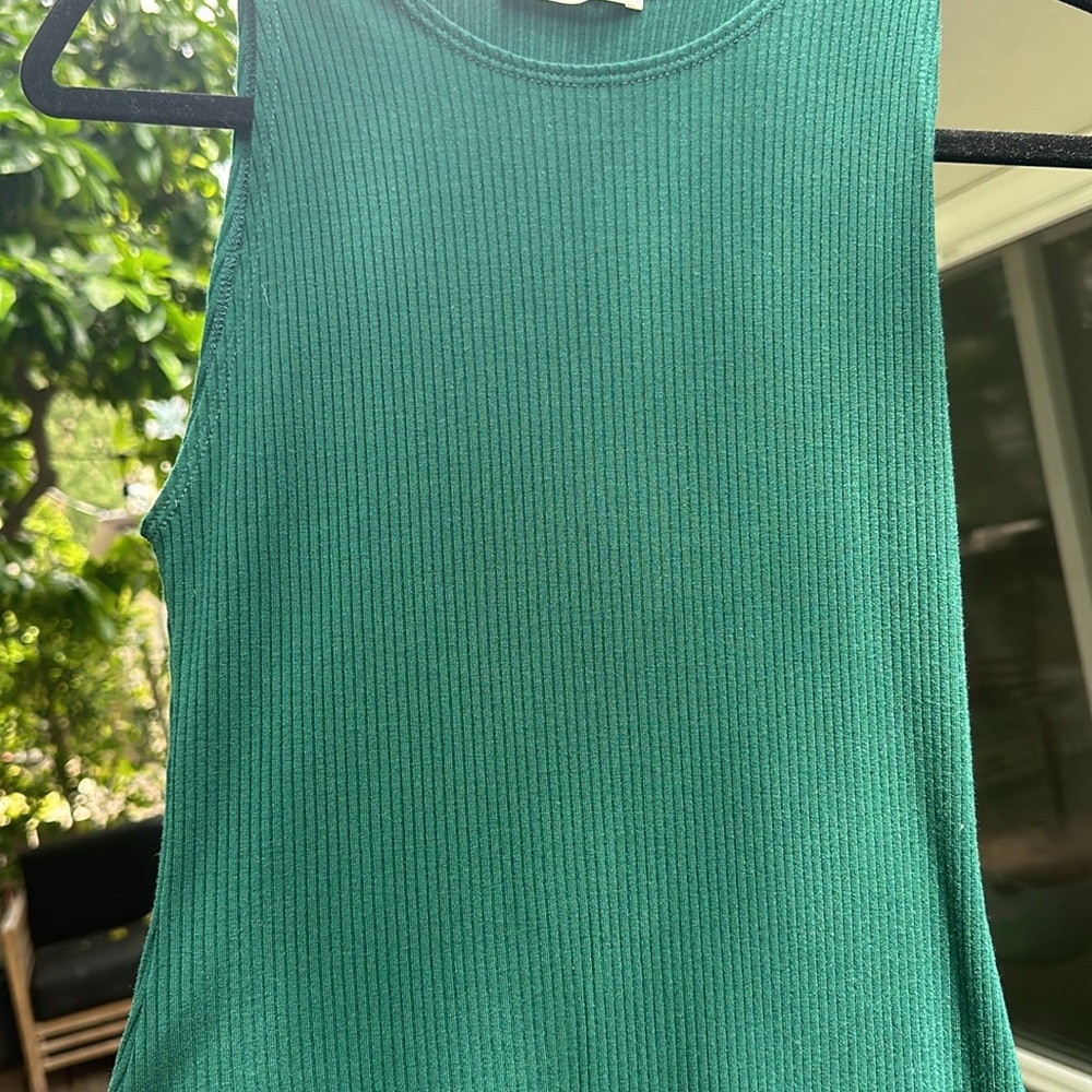 Reformation emerald green ribbed mini dress - Picture 4 of 7